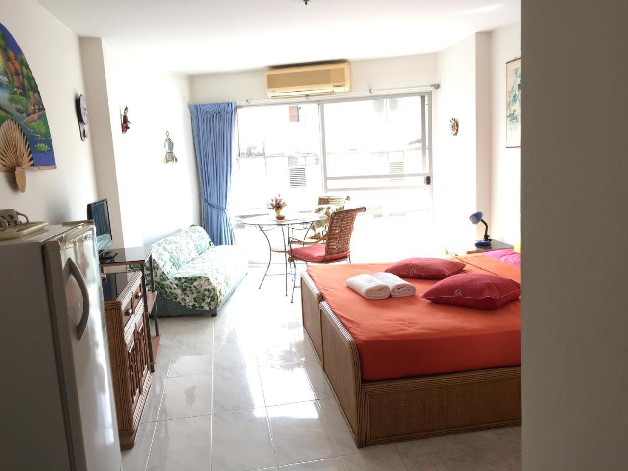 B&B View Talay 1B Studio Jomtien Pattaya Buitenkant foto