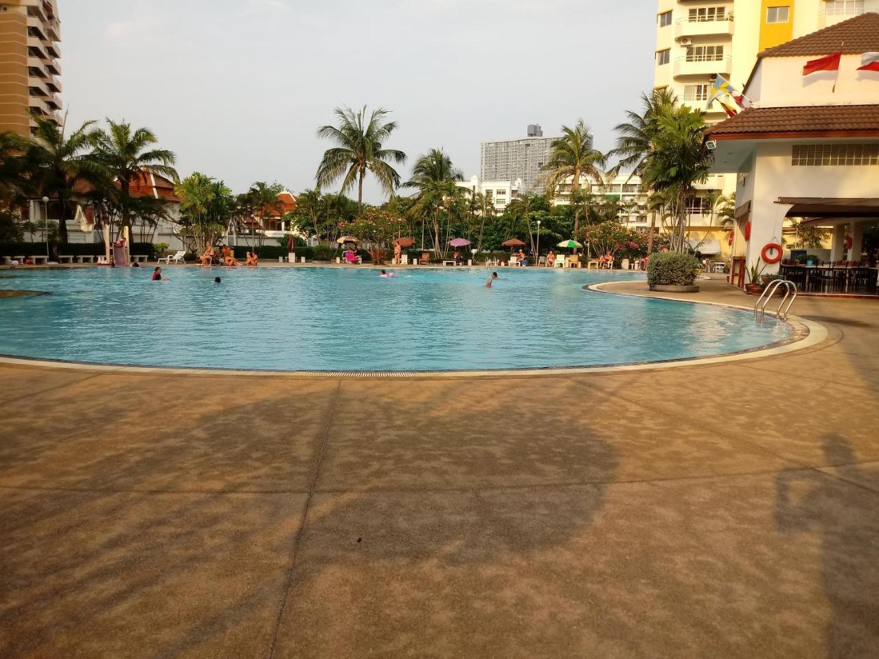 B&B View Talay 1B Studio Jomtien Pattaya Buitenkant foto